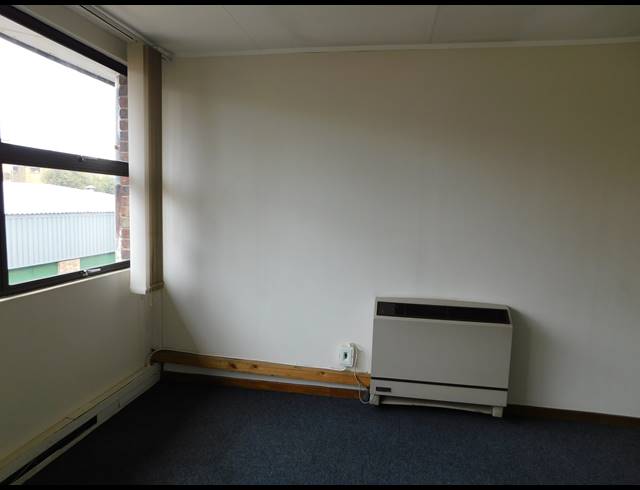 248M² OFFICE TO LET IN FERNDALE